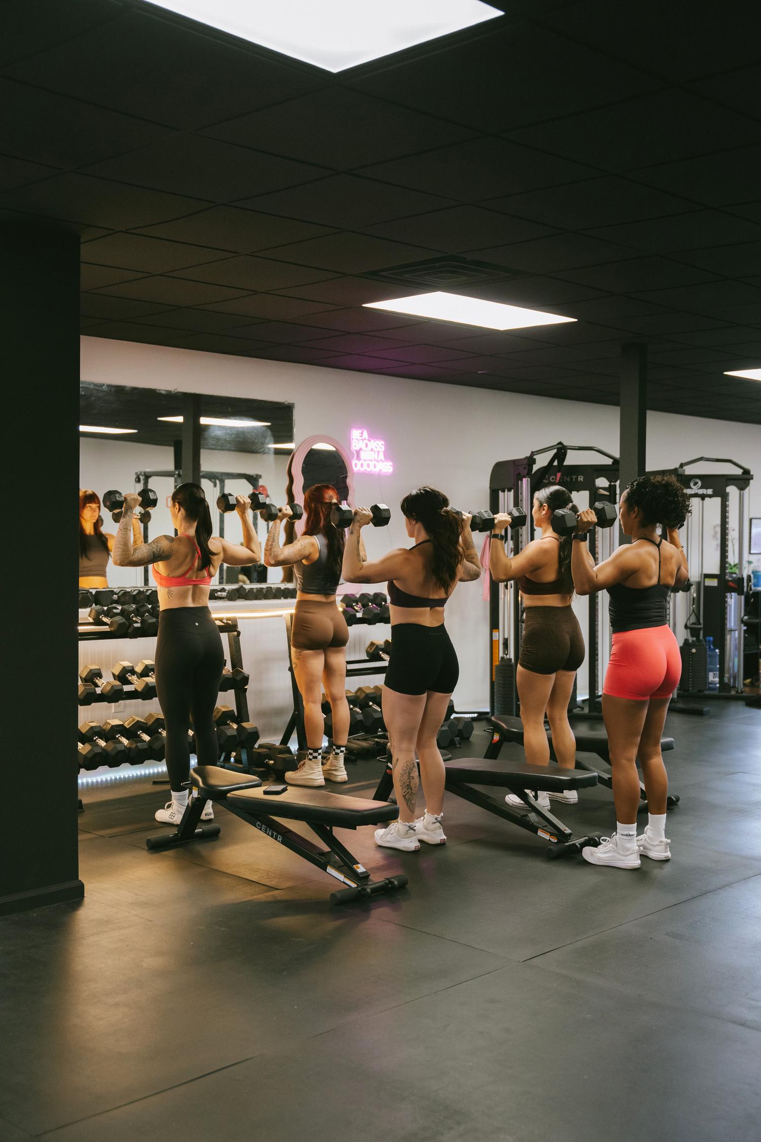 Members training together at Lift Studio Maui